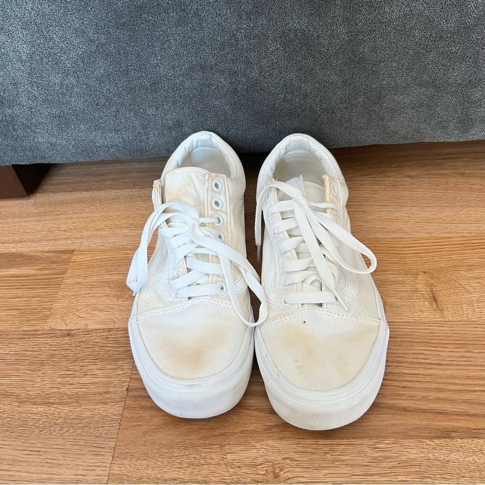 Vans White Sneakers Women’s Size 8.5 Men’s 7